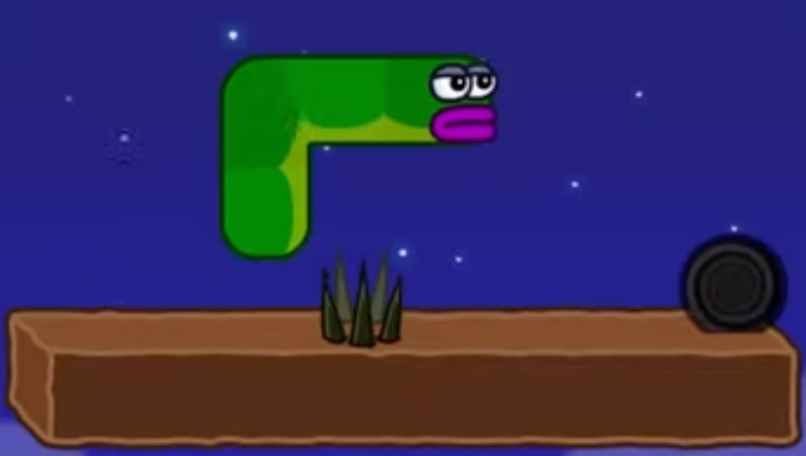Apple Worm Level 21 Step 2: Move right two steps