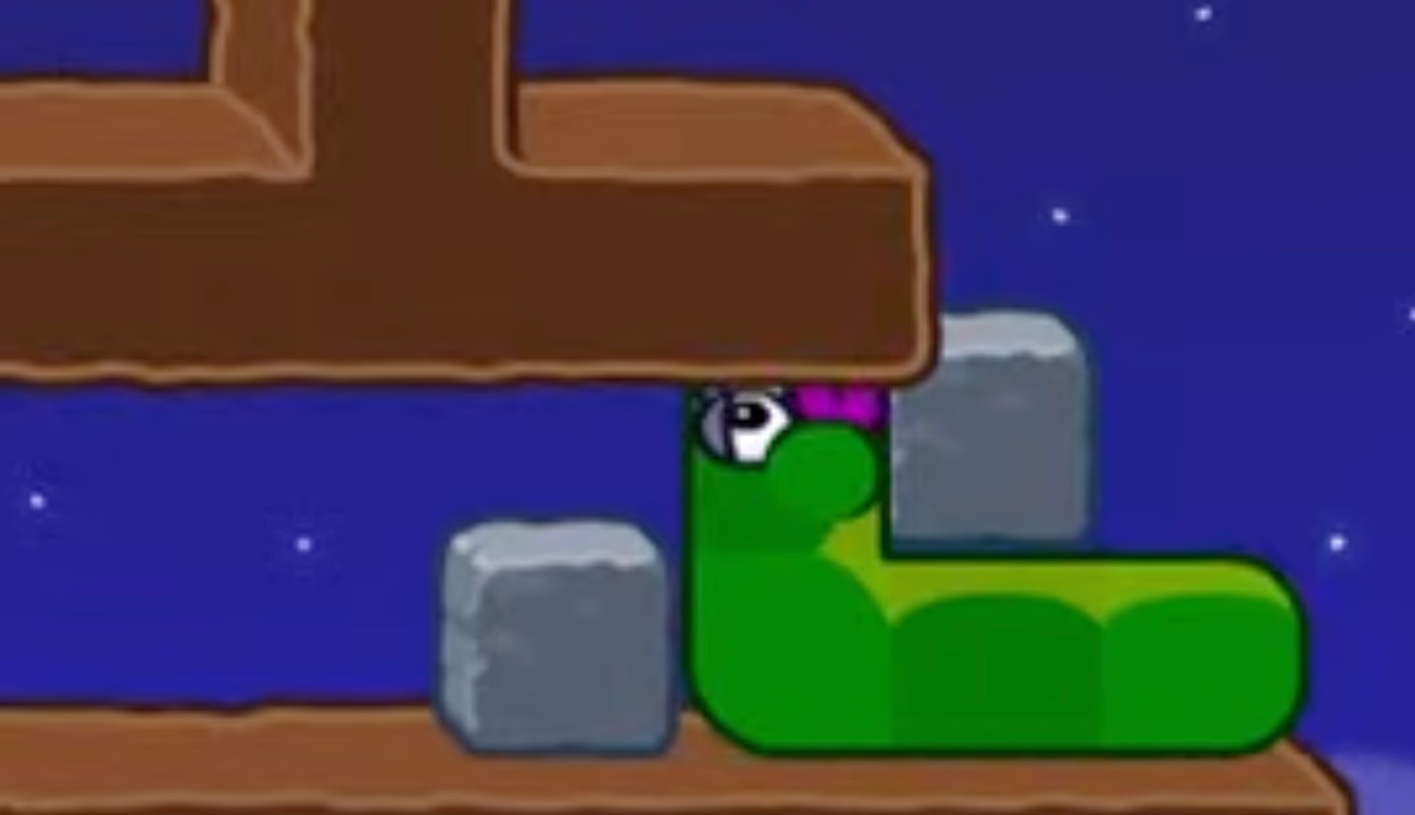 Apple Worm Level 20 Step 12: Slide the lower stone left two steps while holding the upper stone in place