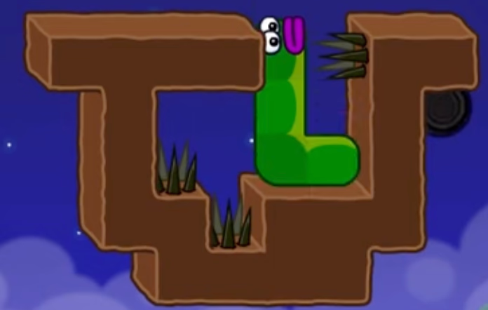 Apple Worm Level 22 Step 4: Move up one step, then let the worm naturally drop